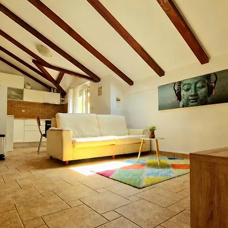 Roko Appartement Zadar